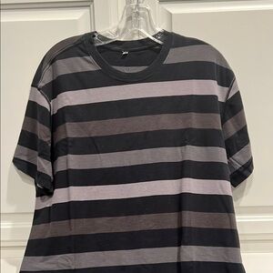 Lululemon Athletica Black and Gray Striped Short Sleeve Tee